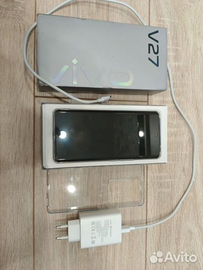 vivo V27, 12/256 ГБ