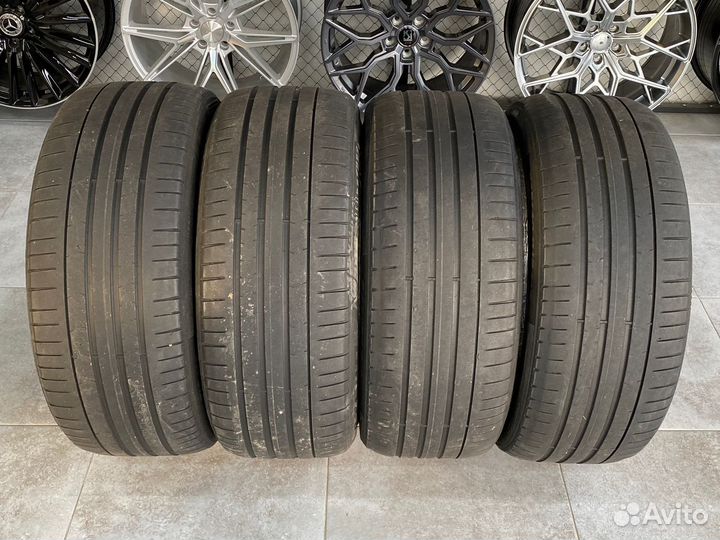 Pirelli P Zero 245/40 R19 94W