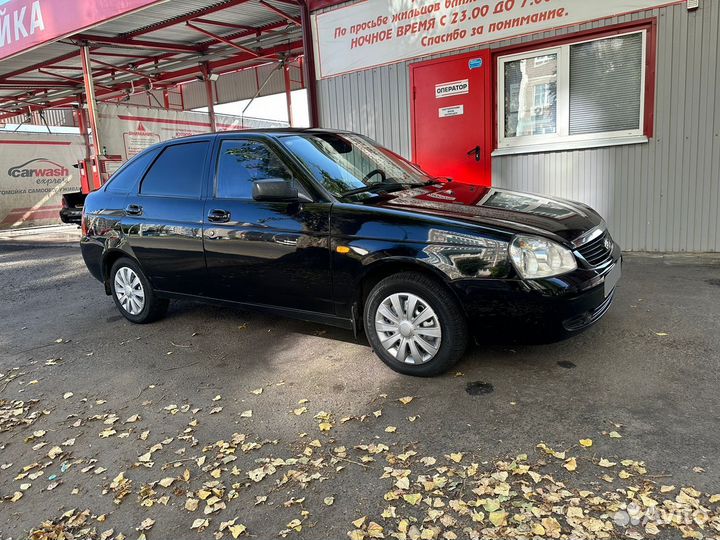 LADA Priora 1.6 МТ, 2011, 180 000 км