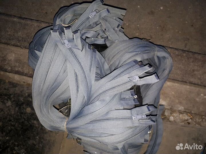 Замки для обуви цена договорноя