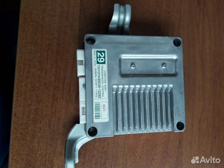 Блок управления ркпп Тойота 89530-12292