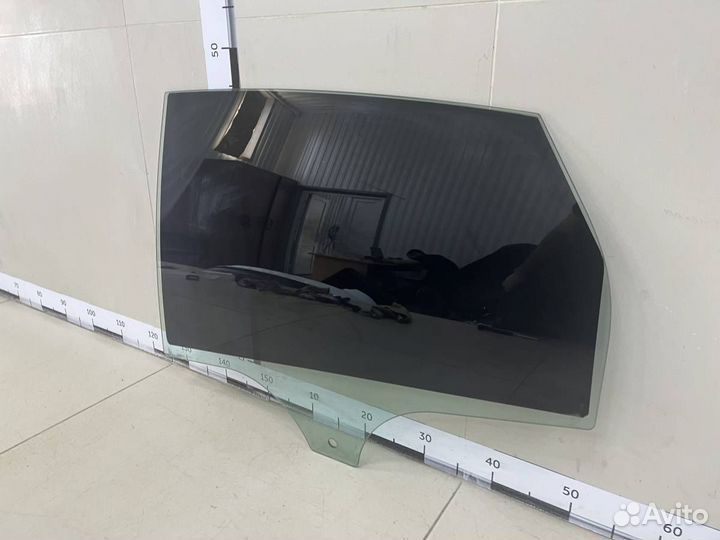 Стекло двери задней левой Ford Focus 3 2011