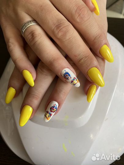 Мастер маникюра