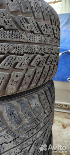 Kumho I'Zen KW31 225/60 R17
