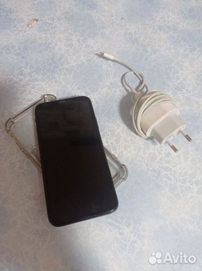 Телефон iPhone x