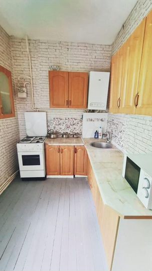 3-к. квартира, 74 м², 1/3 эт.