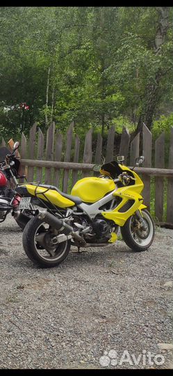 Продам Honda VTR-1000F