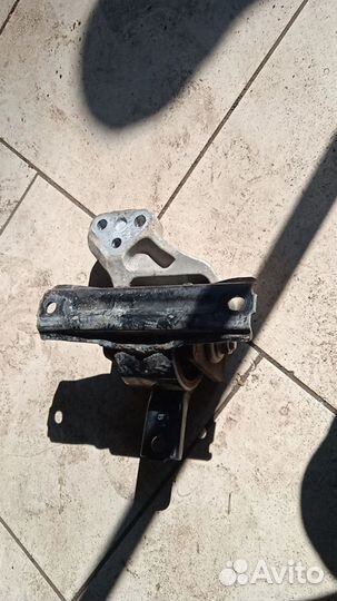 Опора подушка двигателя правая lancer 10 ASX