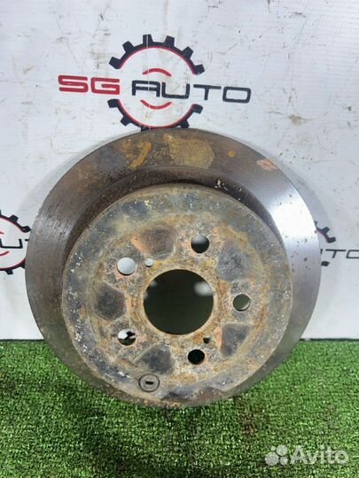 Диск тормозной задний Toyota Celica ZZT231 2ZZ-GE