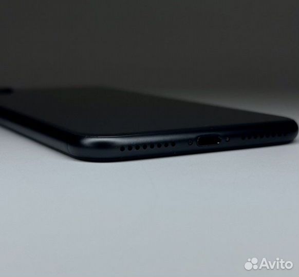 iPhone 8 plus 128gb акб-93 Отличное Состояние