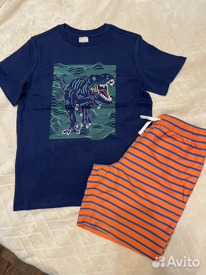 Пляжные шорты 128 и 140 новые