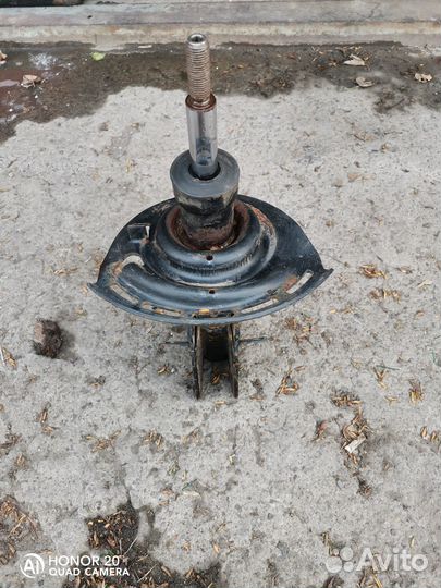 Амортизатор (стойка) передний масляный