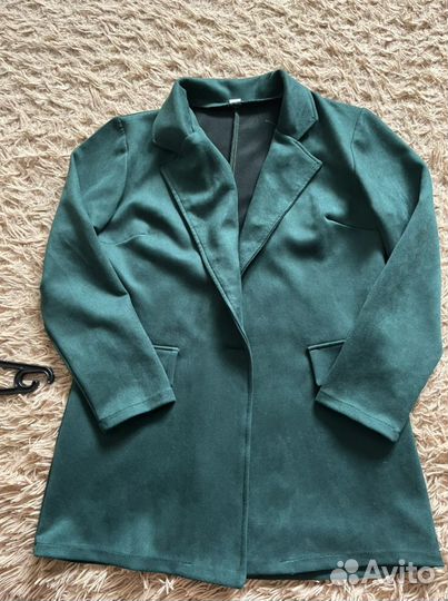 Костюм женский