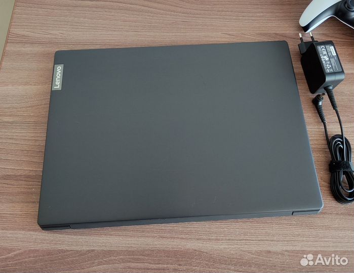 Lenovo 2023г / Full HD / 8GB / 256GB