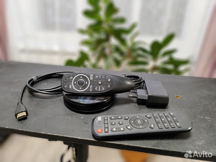 HK1 Max Android TV приставка 4/32 gb