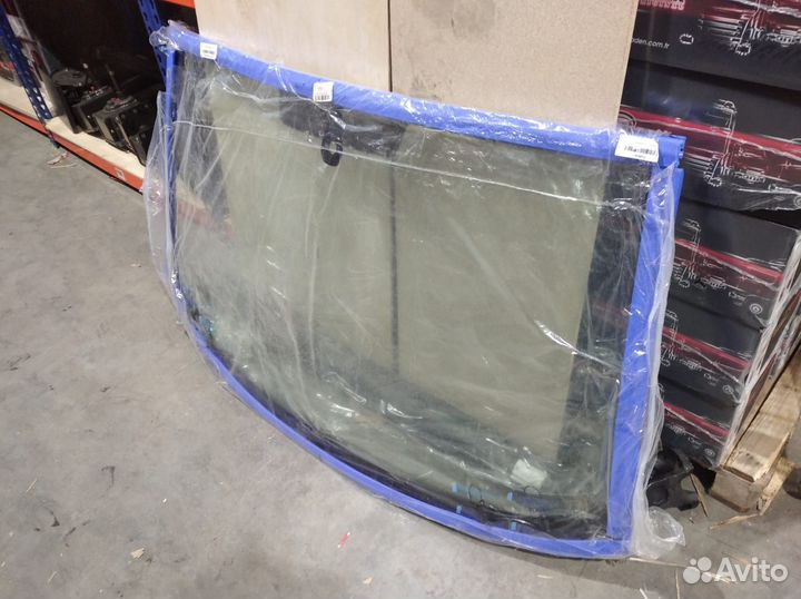Стекло лобовое VW-7e0845099bcnvb/7e0845099alnvb (У