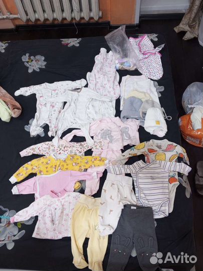 Детская одежда для новорождённых пакетом