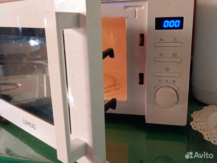 Продам микроволновку в рабочем состоянии