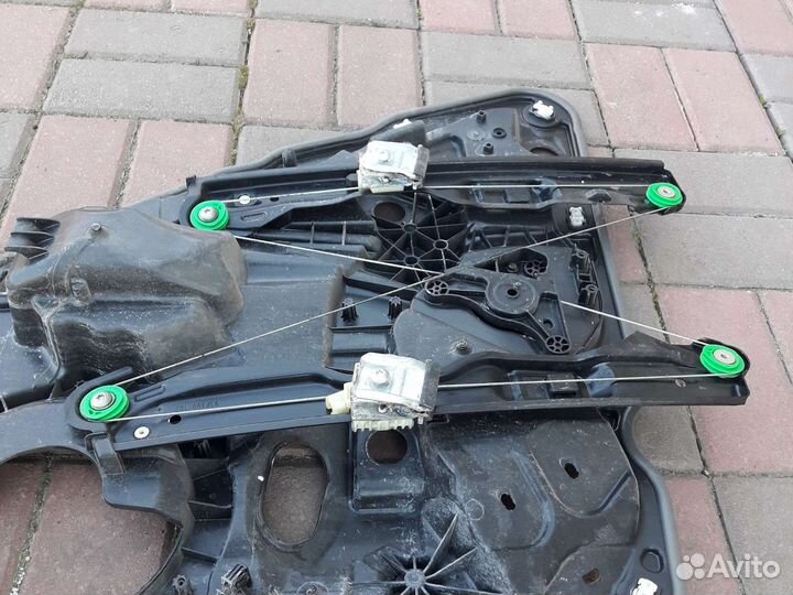 Стеклоподъёмник задний правый Porsche cayenne 958