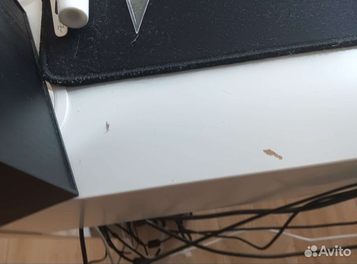 Письменный стол микке икеа