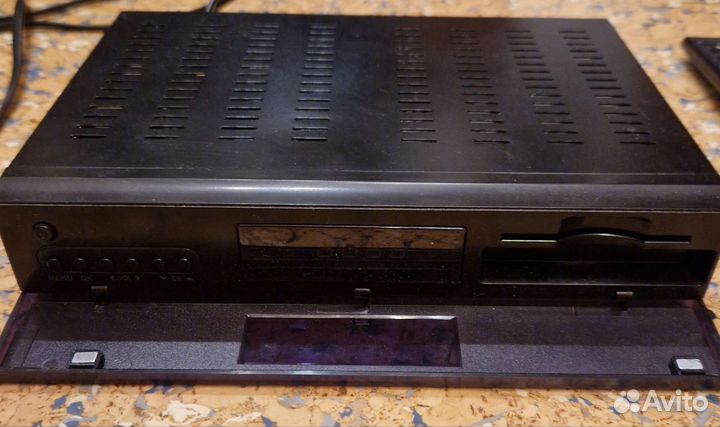 Спутниковый ресивер galaxy innovations S8120