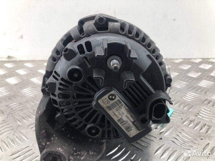 Генератор BMW 5 E60/E61 2006 7797521