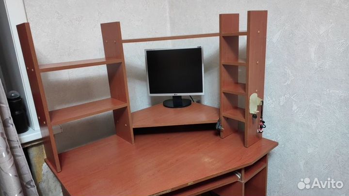 Компьютерный стол бу