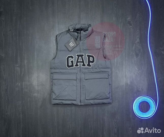 Жилетка GAP