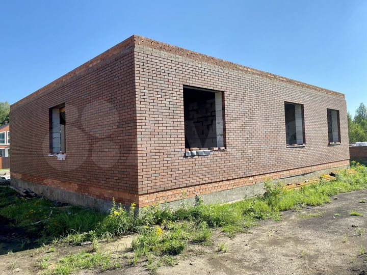 Дом 198 м² на участке 10 сот.