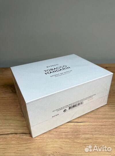 Парфюм Byredo Tobacco Mandarin