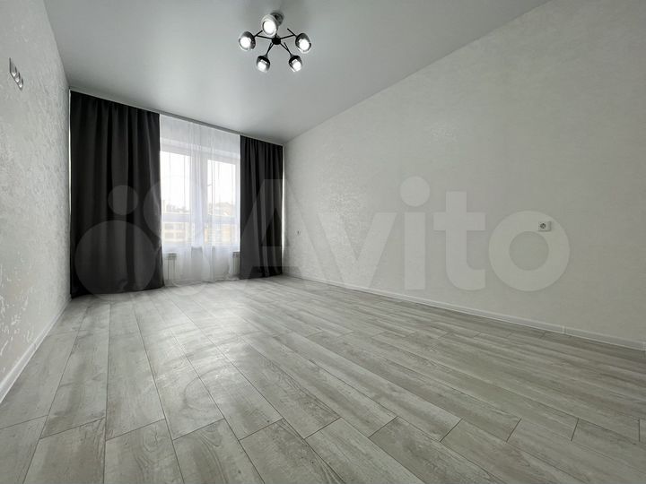 2-к. квартира, 55 м², 9/18 эт.