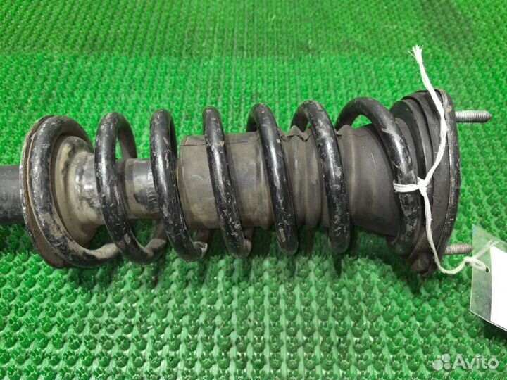 Стойка передняя Toyota Mark Ii JZX100