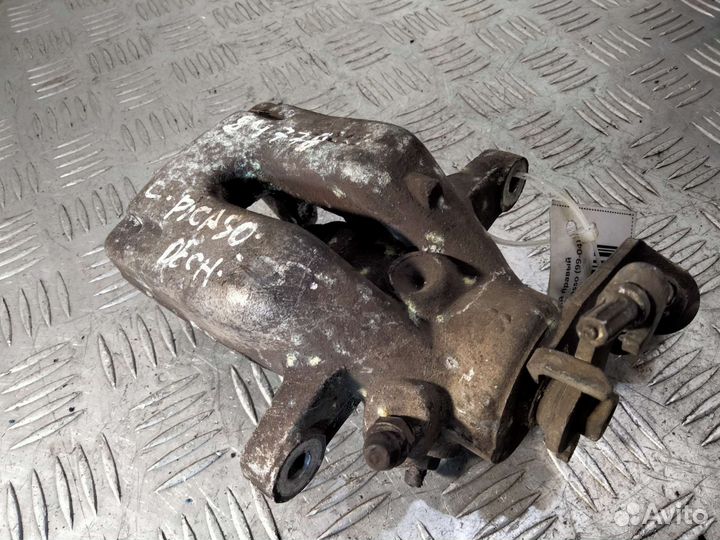 Суппорт задний правый Partner Berlingo