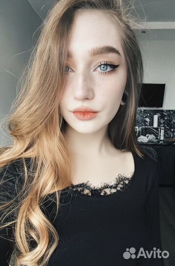 Графический дизайнер, бренд, упаковка, лого