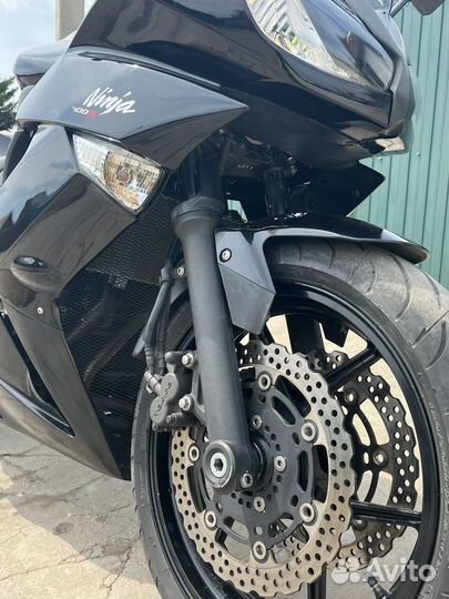 Kawasaki ninja 400 R