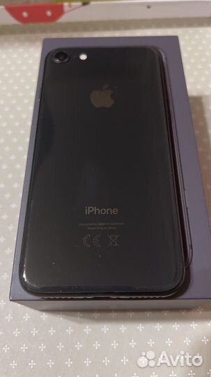 iPhone 8, 64 ГБ