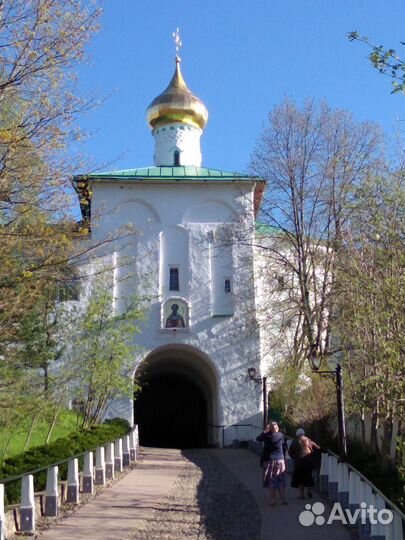 Экскурсия в Изборск и Печоры
