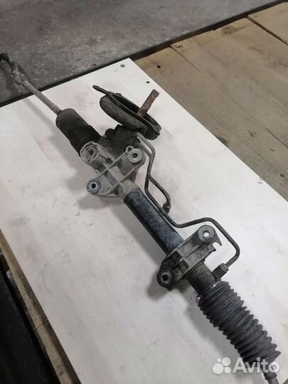 Рулевая рейка Laguna 1