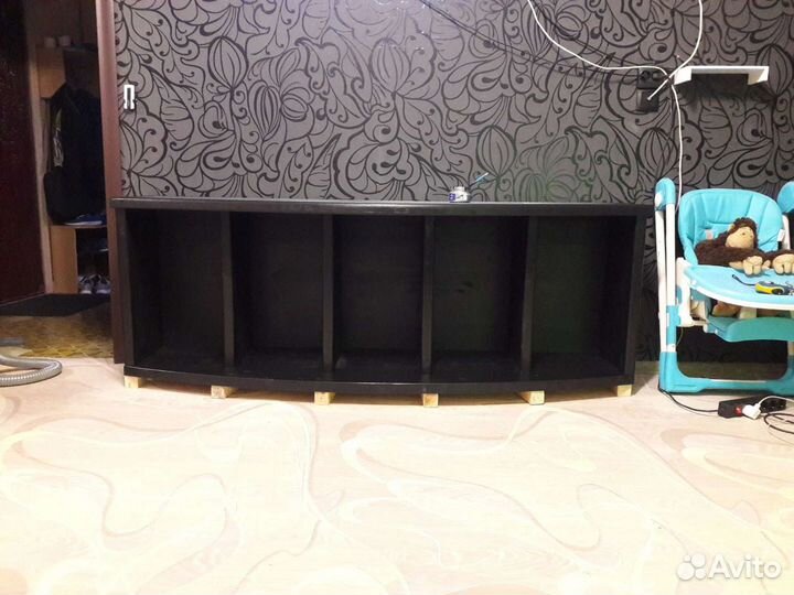 Аквариум с тумбой 600л