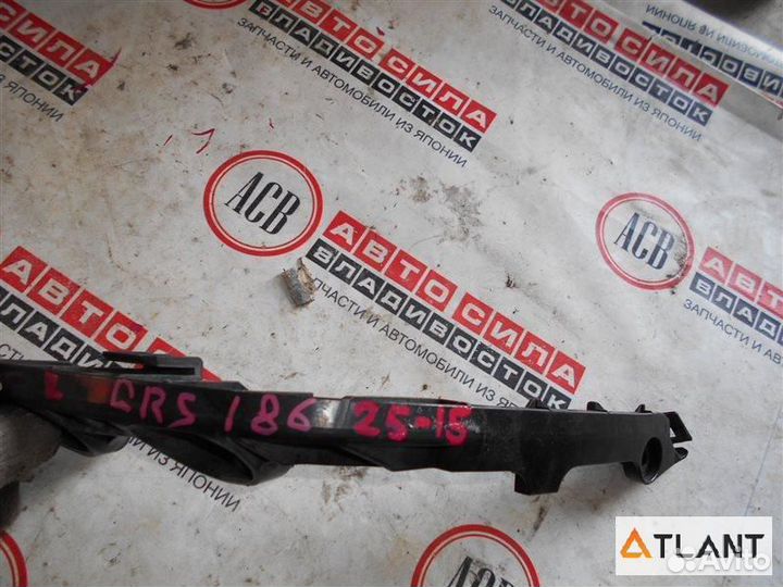 Крепление бампера передняя правая toyota crown