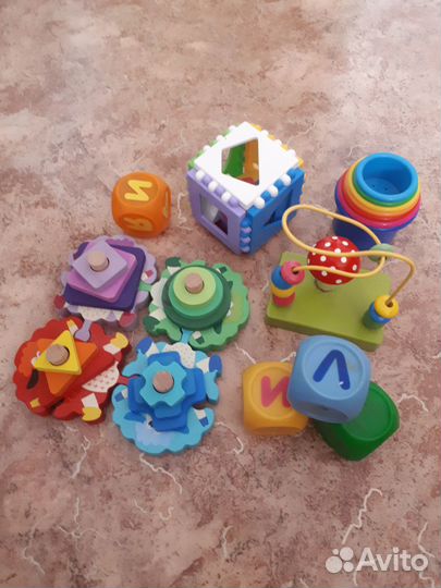 Детские игрушки