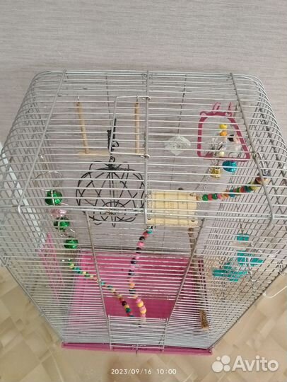 Большая клетка для птиц