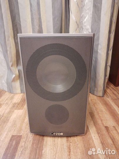 Активный сабвуфер canton