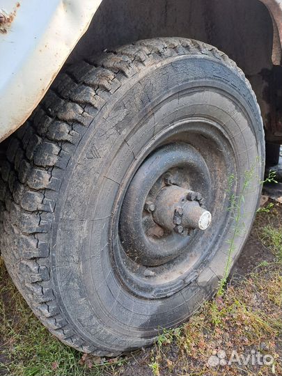 R15 Collins Winter Extrema 235/75, PCD 5x139.7 DIA 15