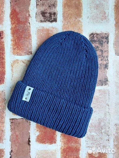 Шапка новая