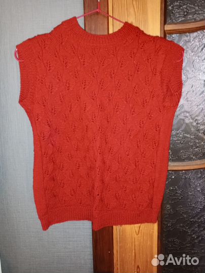 Жилетка вязаная детская