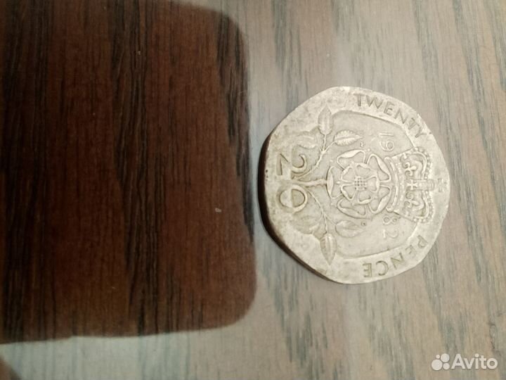 Монета Пенс UK