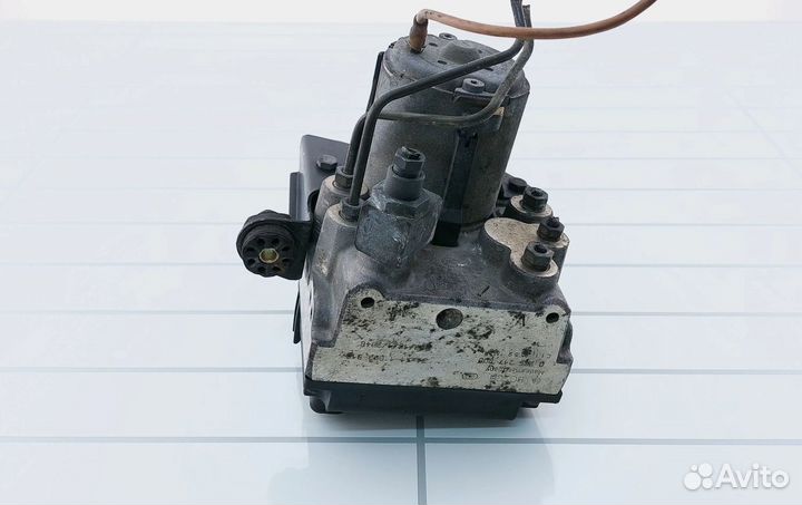 Блок абс, 0130106061 BMW 5 E39 1996 - 2003 года