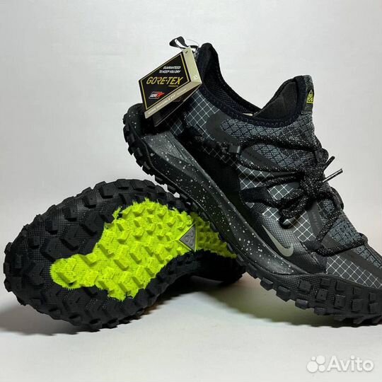 Nike ACG Mountain Fly Low