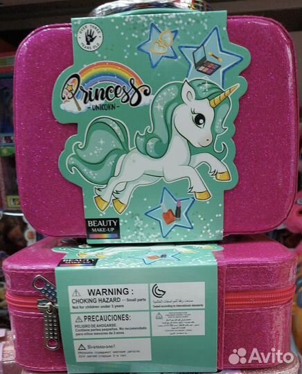 Чемодан блестящий с детской косметикой